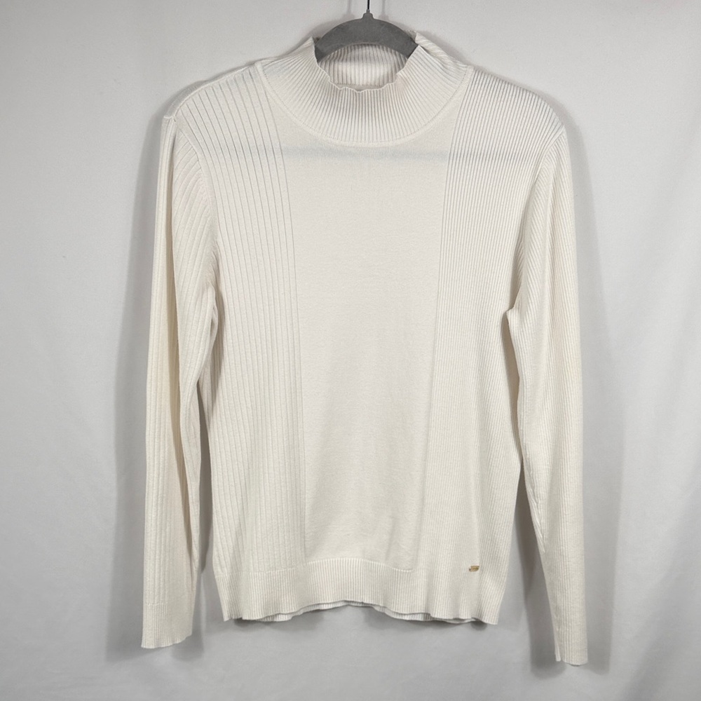 Calvin Klein Women's White Ribbed Sweater. Size L. Soft Material.‎ Capsule